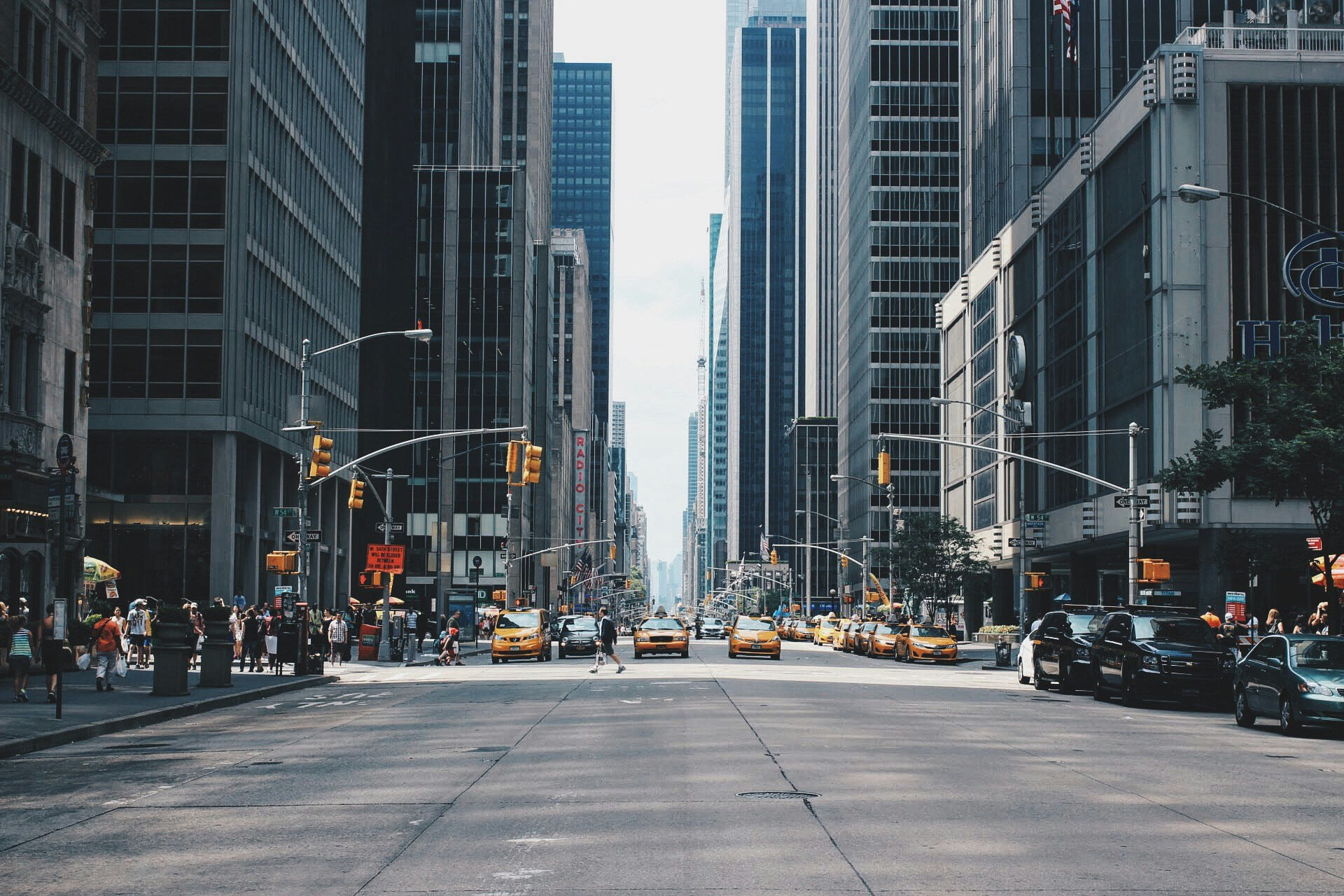 FastAPI-Day4
